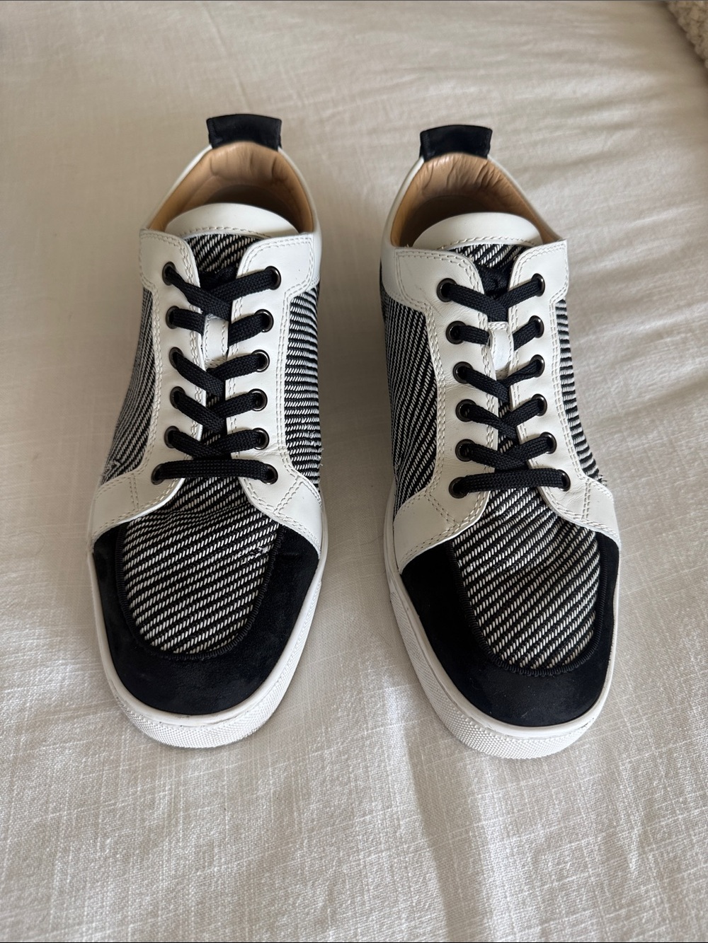 Christian Louboutin Men’s Low-Top Sneakers | Black/White | Size 10(43)